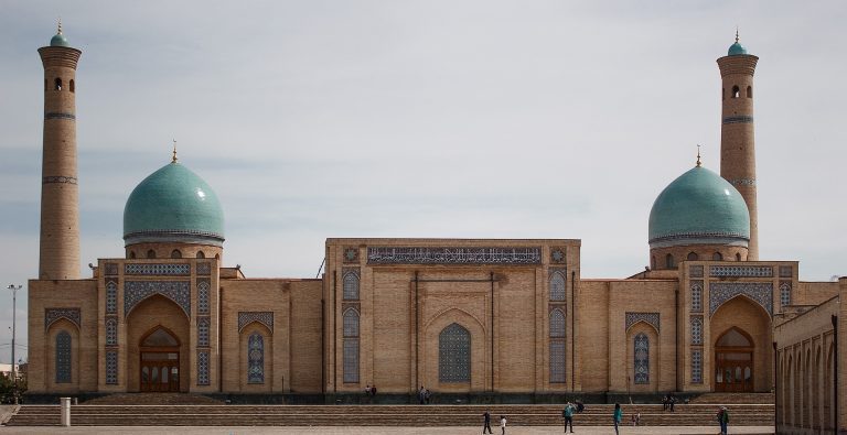 VIAJE A UZBEKISTAN EL PAIS DE LAS CUPULAS AZULES