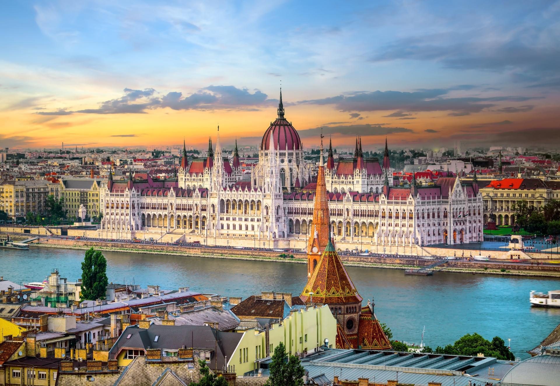 ciudad de budapest con WAYAO