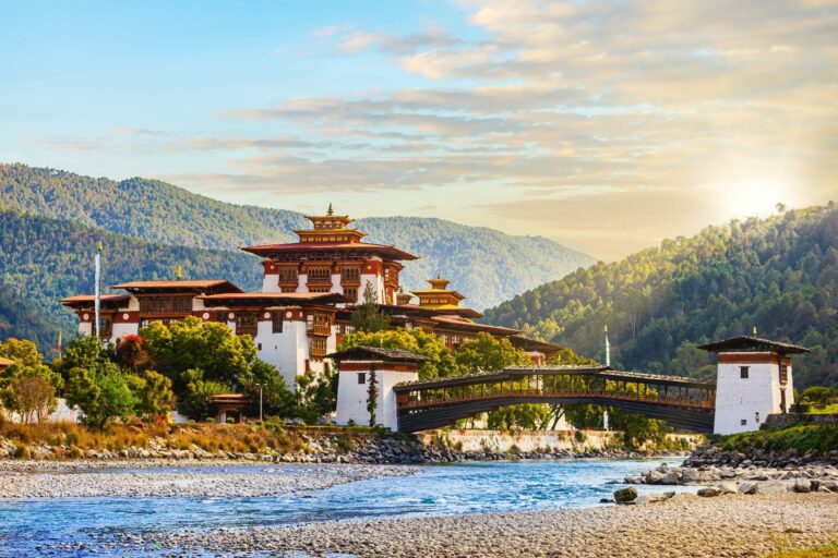 Gran Viaje a Bután: vive entre los Himalayas y los templos del alma