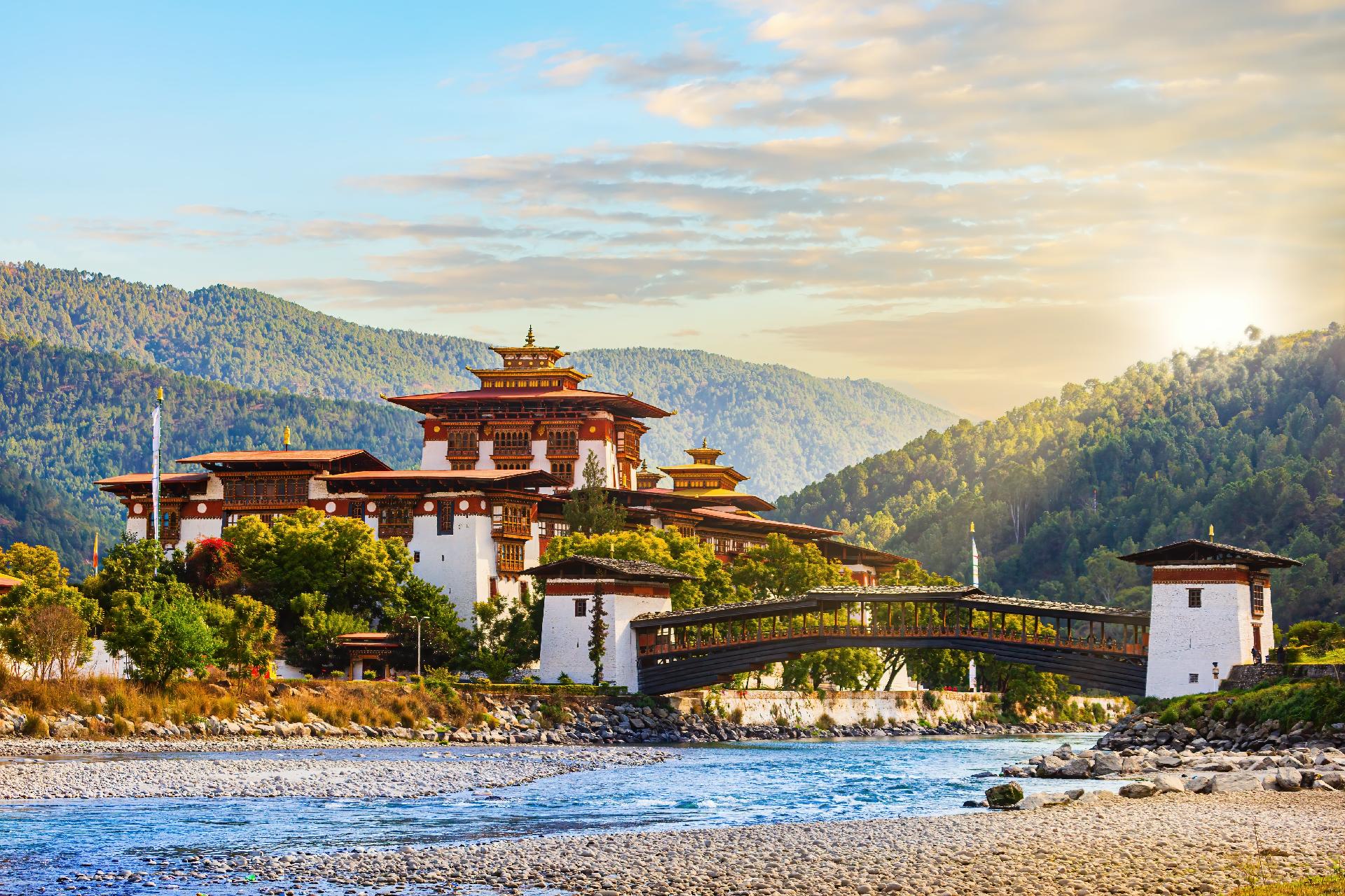 monasteria en butan con WAYAO