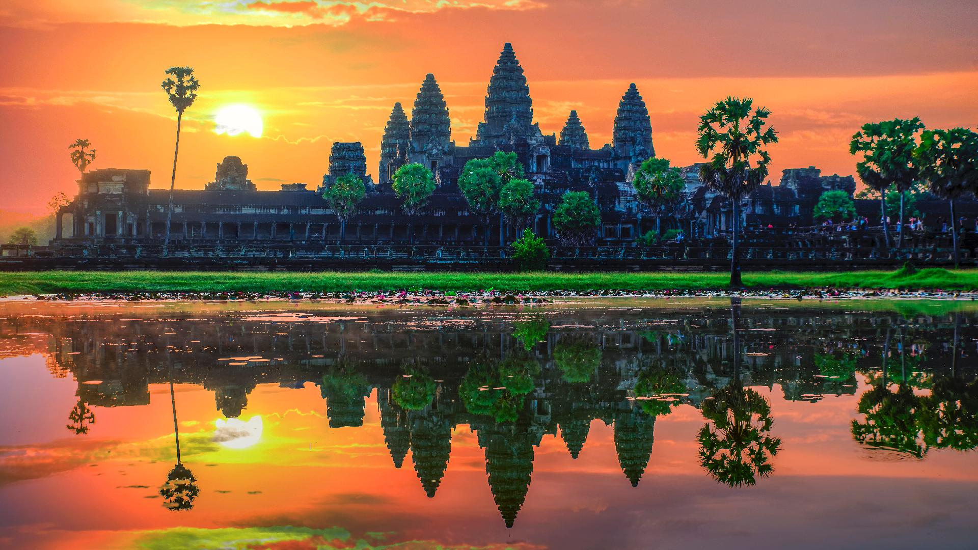 vista de amanecer en camboya con WAYAO