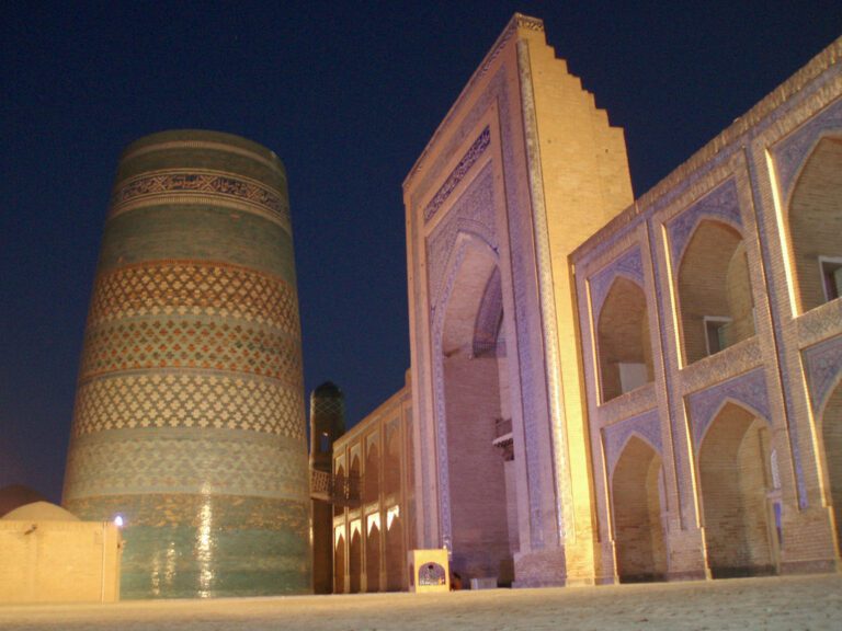 Viaje a Uzbekistán: Tashkent, Khiva, Bukhara y Samarcanda