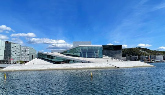 opera de oslo con WAYAO