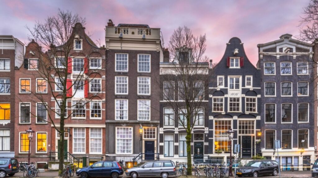 Qué ver en Ámsterdam: 10 lugares imprescindibles barrio jordaan amsterdam
