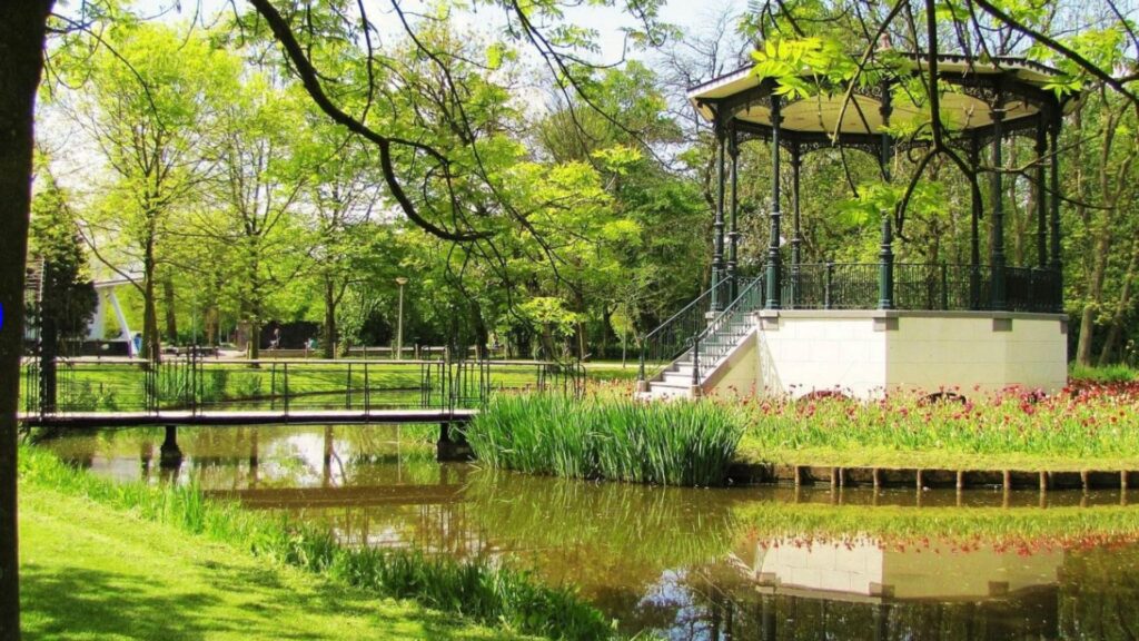 Qué ver en Ámsterdam: 10 lugares imprescindibles vondelpark amsterdam