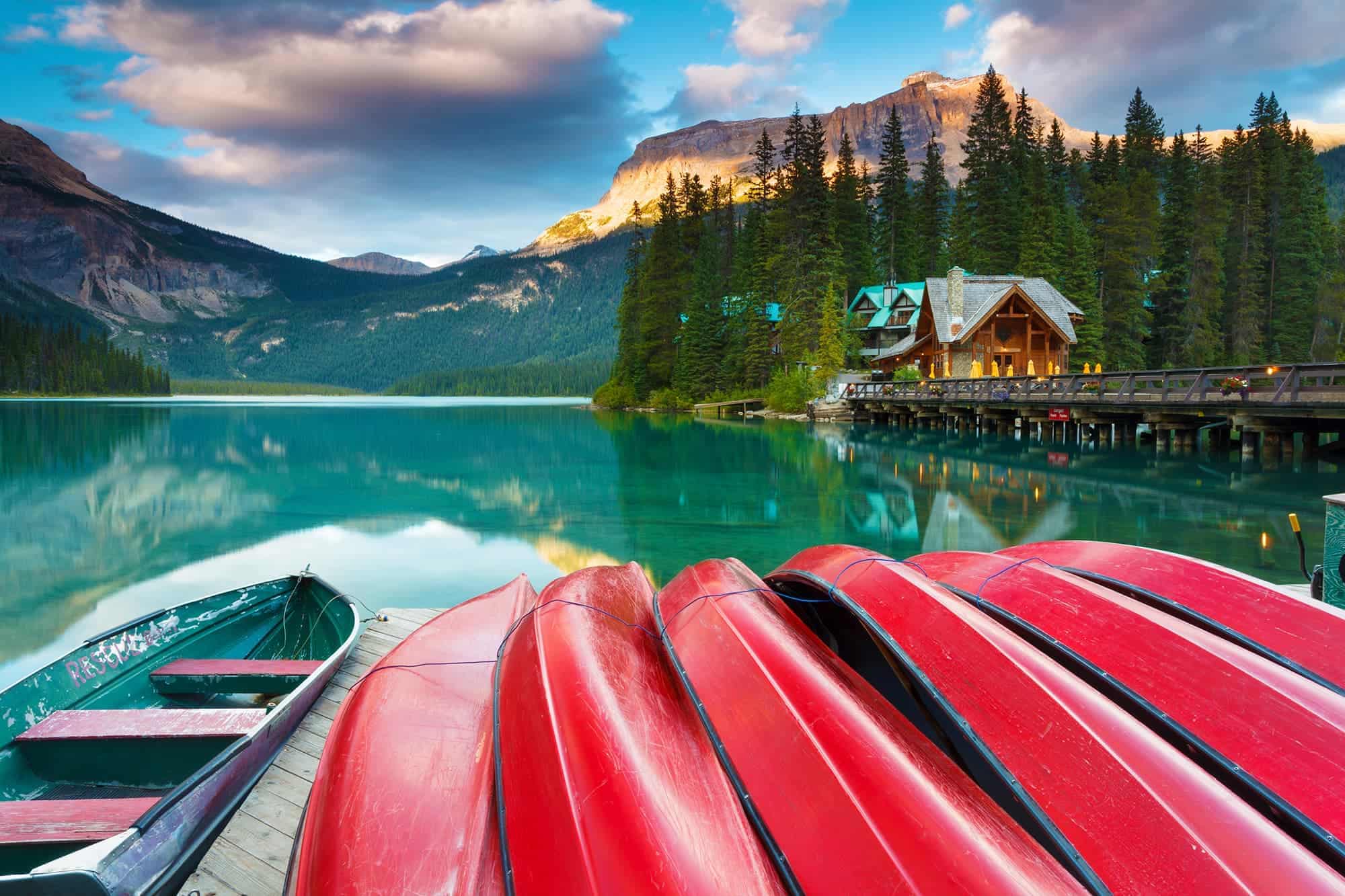 Majestuoso paisaje natural en un viaje a Canadá con WAYAO