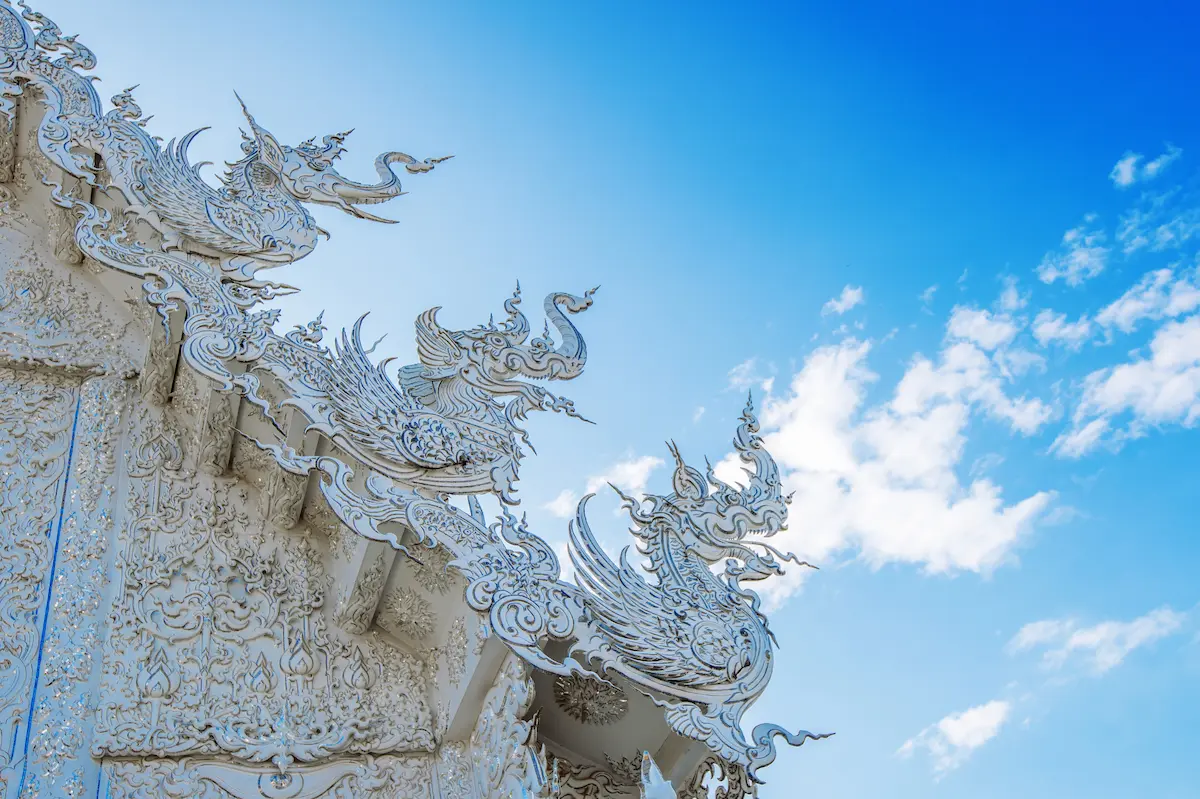 Explora Chiang Rai: templos blancos, azules y museos